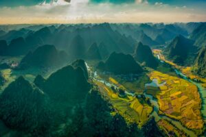 Ruộng bậc thang và cảnh quan Cao Bằng – ảnh minh họa tour