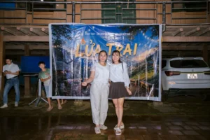 Khoảnh khắc giao lưu của đoàn khách – ảnh minh họa